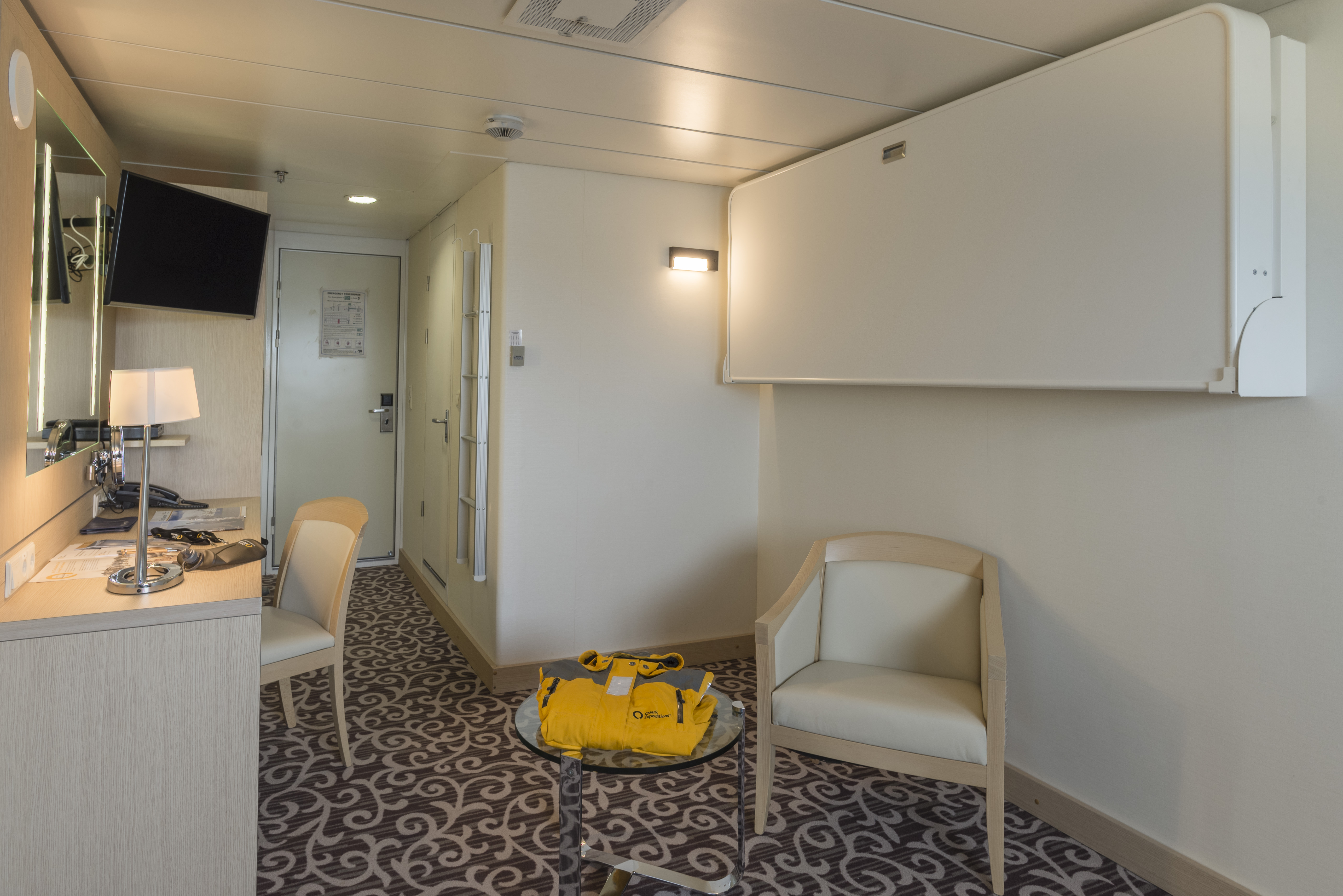 Quark Expeditions Ocean Diamond Standard Suite 2.jpg